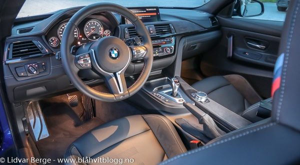 BMW M4 CS